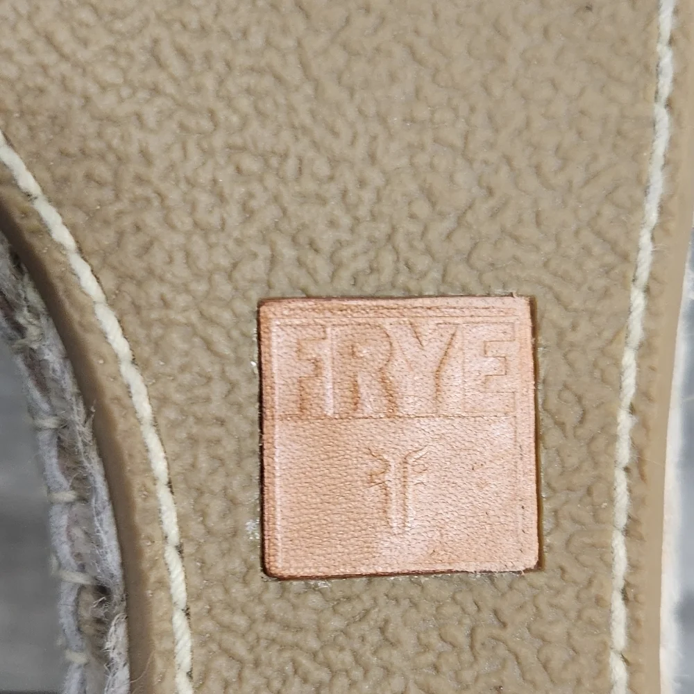 Frye Suede Espadrille Grey Beige‎